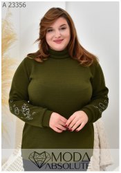 Жіночий гольф із стразами на рукавах А 23356